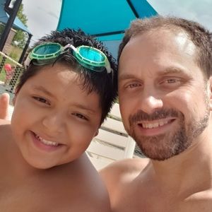 Meet your Posher, Chris